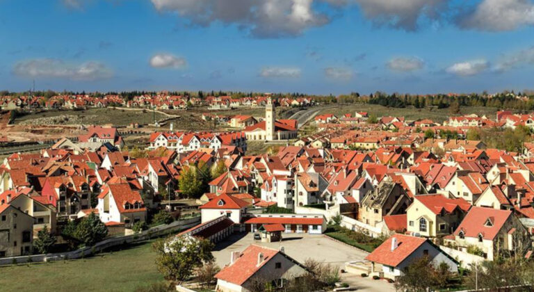 66c9a52a96fb6_Ifrane